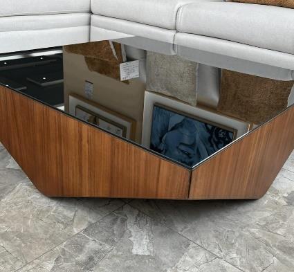 Mesa de Centro “Eyck”